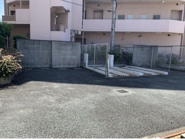 【駐車場】 | 七道駅前マンション