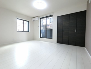 【居間・リビング】