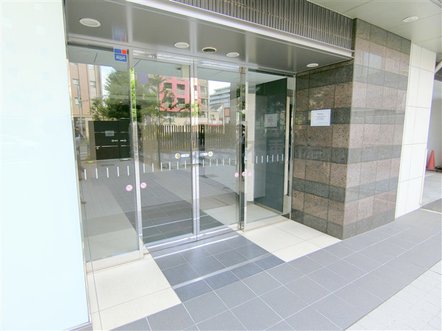 レジディア蒲田Ⅴのエントランス