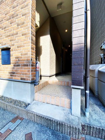 ハーモニーテラス上石川町Ⅱのエントランス