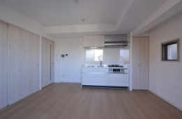 CHARMANT　GRANDIRの居間・リビング