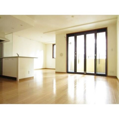 【居間・リビング】 | グランシティ横浜西口 | 同じ仕様