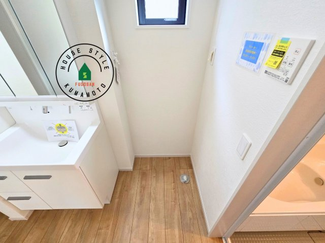 熊本市北区楠1丁目第3₋2棟(2号棟)のランドリースペース|ランドリースペースとなります。広々して有効的にご使用できます。 