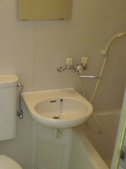 DRホームズ上馬の浴室