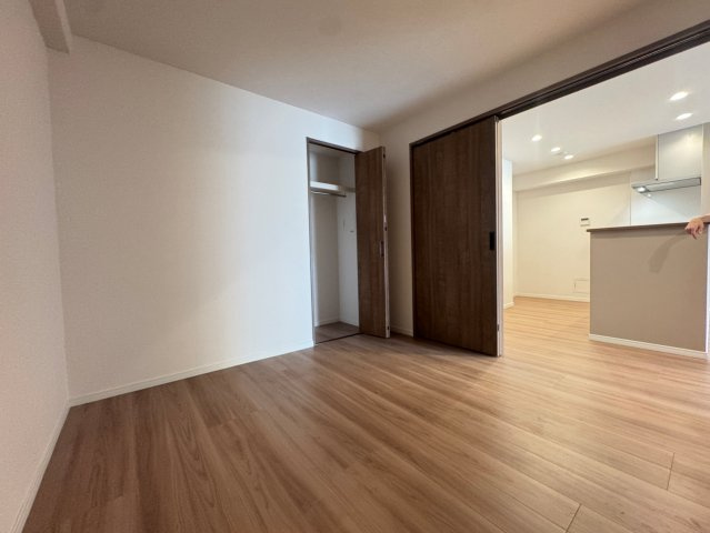 浦和白幡東高層住宅１号棟の洋室|スタンダードな洋室です