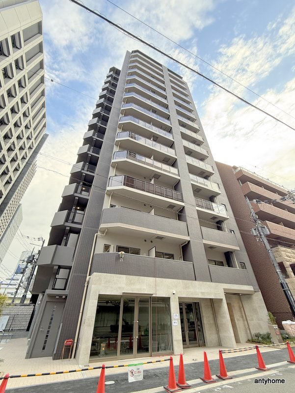 コンフォリア・リヴ北浜高麗橋　仲介手数料無料