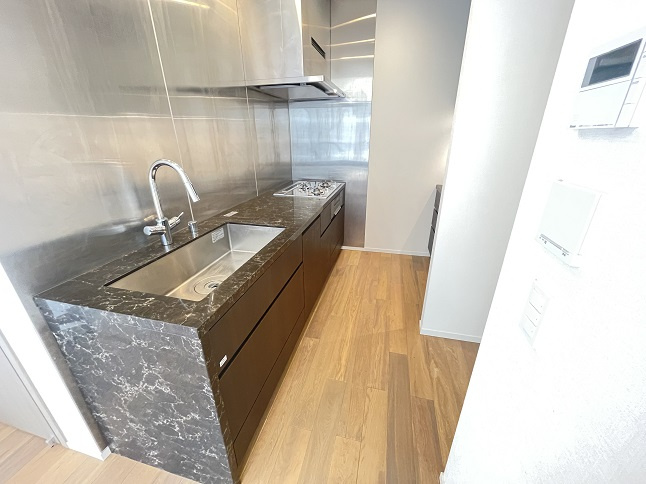 港区虎ノ門４丁目の賃貸マンションのキッチン