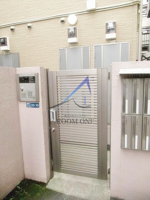 サニーコート（滝野川）のエントランス|エントランスです。