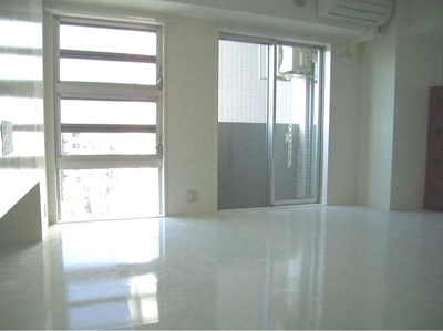 【バルコニー】 | キュクロス | お洗濯も干せるバルコニー付き♪※別部屋、参考画像