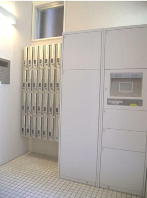 【ロビー】 | キュクロス | 不在時にも大活躍の宅配ボックス完備(^^)/※別部屋、参考画像