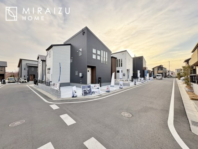 【外観】 | 陽の光をたっぷりと浴びながら気持ち良く生活が出来ます。夢のマイホーム、夢ではなく実現出来ます！見学・ご相談等、お気軽にご連絡下さい。