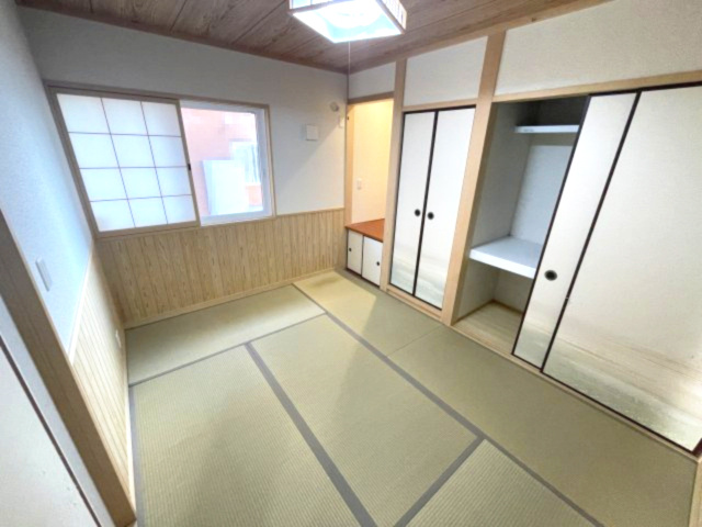 高島市安曇川町青柳中古戸建の和室