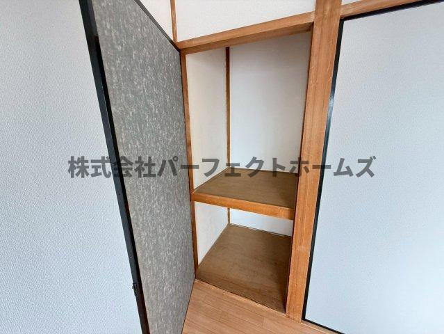 緑町マンションの収納|専用の収納スペースです