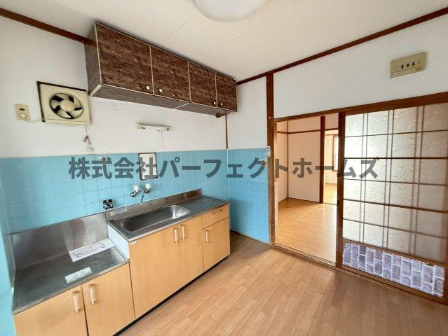 緑町マンションの居間・リビング|使いやすいリビングです