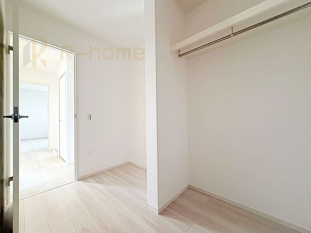 取手市井野9期　新築戸建て　1号棟の収納|2階に大容量のファミリークローク付き！家族で活用できる嬉しい収納スペース♪