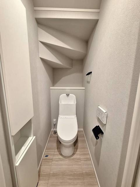 山崎戸建のトイレ