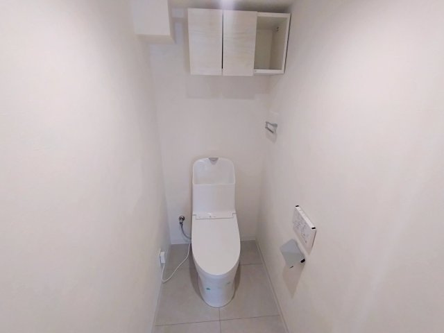 プランドール宿河原のトイレ|落ち着いた色調のトイレです