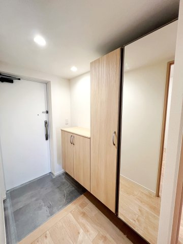 アーバンフォレスト柿生の玄関|シンプルで使いやすい玄関です