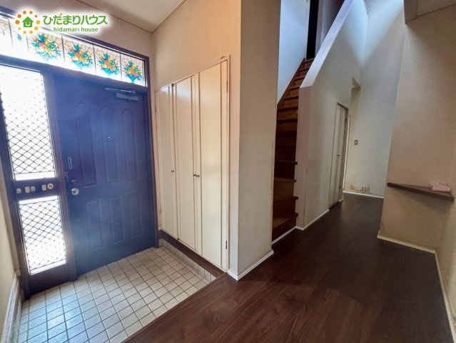 野田市三ツ堀　中古戸建の玄関