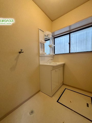 野田市三ツ堀　中古戸建の脱衣所