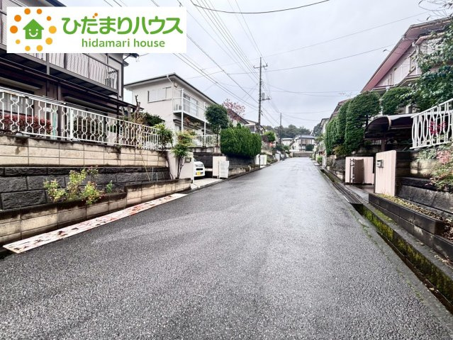 野田市三ツ堀　中古戸建の前面道路含む現地写真
