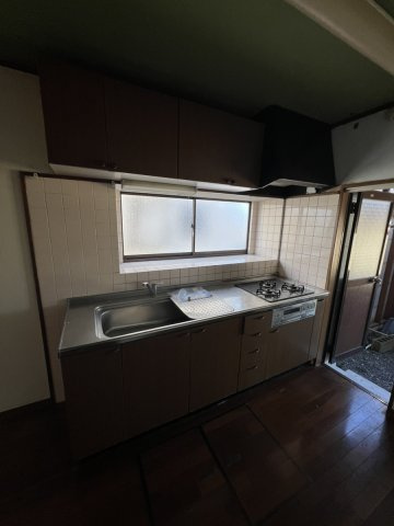 竹原町戸建てのキッチン