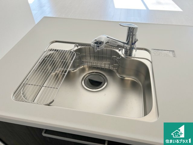 宝塚市中山桜台　第1期　新築一戸建ての設備|広々としたシンクで食器洗いも楽々！