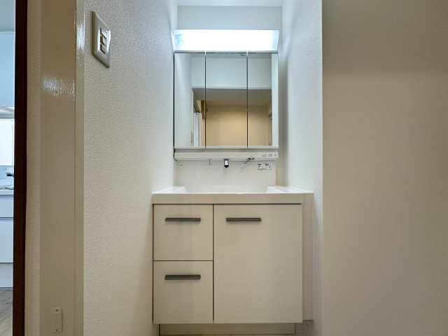 ライオンズマンション朝霧ヶ丘第2の独立洗面台