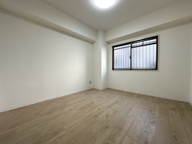 ライオンズマンション朝霧ヶ丘第2の洋室