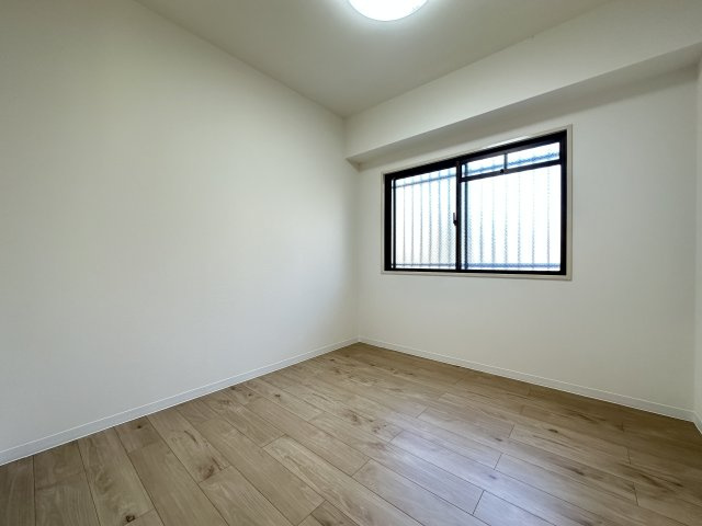 ライオンズマンション朝霧ヶ丘第2の洋室