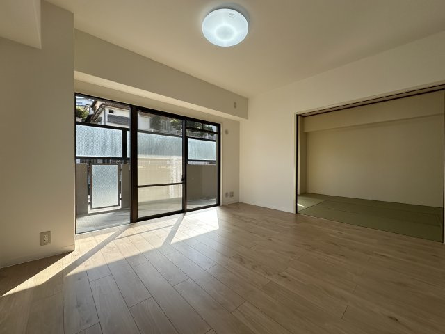 ライオンズマンション朝霧ヶ丘第2の居間・リビング