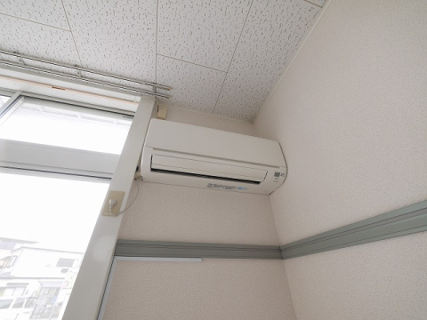 レオパレストミタⅡの設備|エアコン