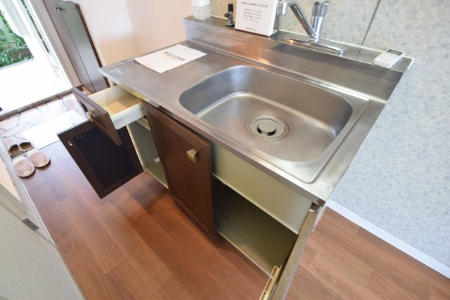 ロイヤルコート　壱番館のキッチン|キッチンの収納