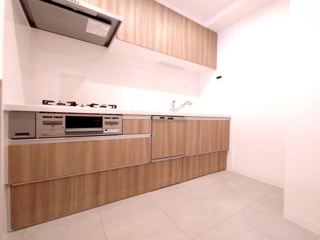 クレッセント磯子のキッチン|コンパクトなキッチンで掃除もラクラク