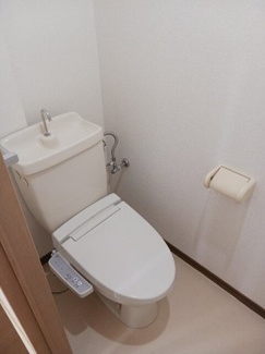 【トイレ】 | コーポサンシャイン | コンパクトで使いやすいトイレです