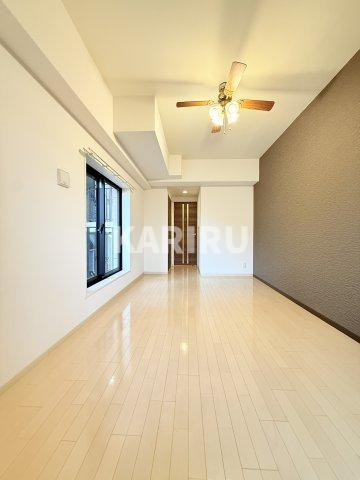 Luxe淡路の居間・リビング