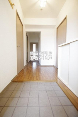 【玄関】 | フォレストマンション | きれいな玄関