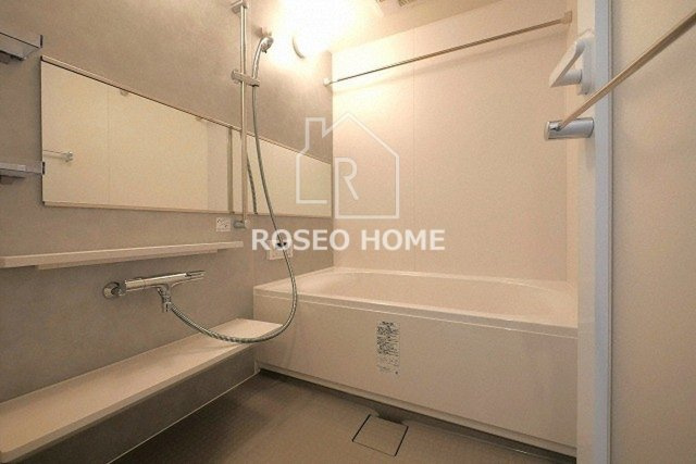 Fujiman南森町の浴室|同マンション別部屋：参考写真