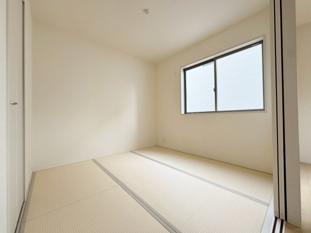 新築戸建・新築建売　福島市笹谷字塗谷地【長期優良住宅】笹谷小・信陵中の和室|畳は足触りがいいので裸足で歩いても気持ちがいいです！