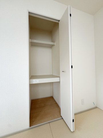 新築戸建・新築建売　福島市笹谷字塗谷地【長期優良住宅】笹谷小・信陵中の収納|用途に応じてアレンジのできる洋風も取り入れた和室！