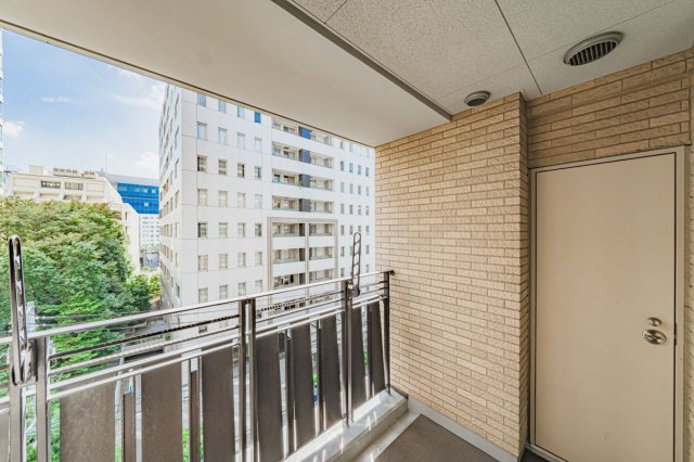 プレミスト九段のバルコニー|バルコニー付きです