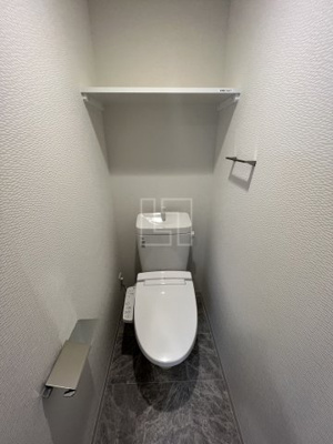 【トイレ】 | MELDIA CREST TAPP NAMBA-WEST | MELDIA CREST TAPP NAMBA-WEST　温水洗浄便座