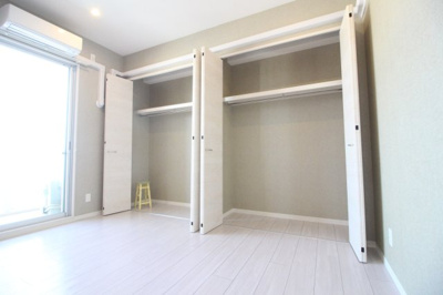 【収納】 | レーヴ文の里レジデンス | 8階10.2帖洋室収納