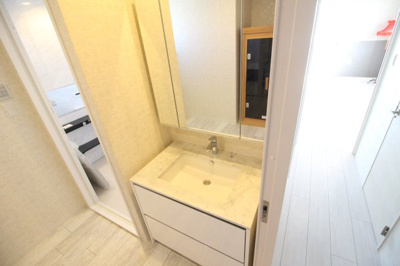 【洗面所】 | レーヴ文の里レジデンス | 9階独立洗面台