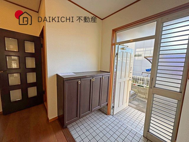 【玄関】 | 久喜市栄1丁目　中古戸建