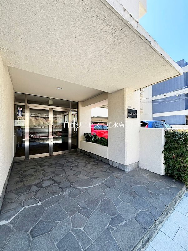 メゾン舞子ショアーの外観|マンションエントランス♪