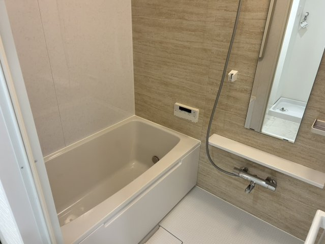 メゾン舞子ショアーの浴室|落ち着いた空間のお風呂です