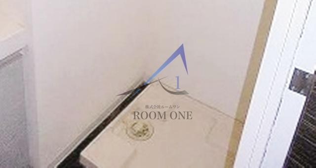 レジディア町屋の設備|洗濯機置き場です。