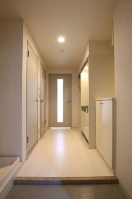 【玄関】 | クレスト中もず