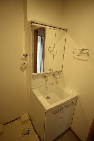 【独立洗面台】